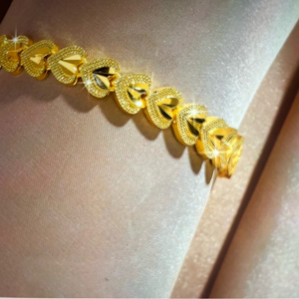 Gold Heart Bracelet